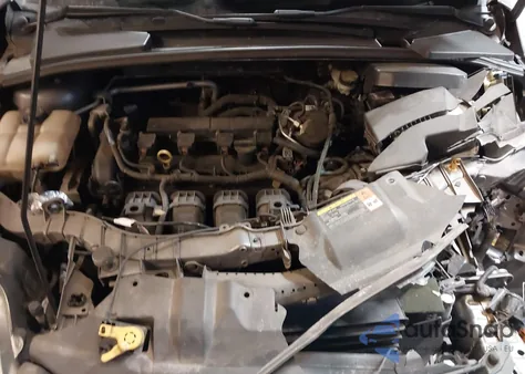 2014 Ford Focus Se z USA, uszkodzony, nr VIN 1FADP3K27EL215531